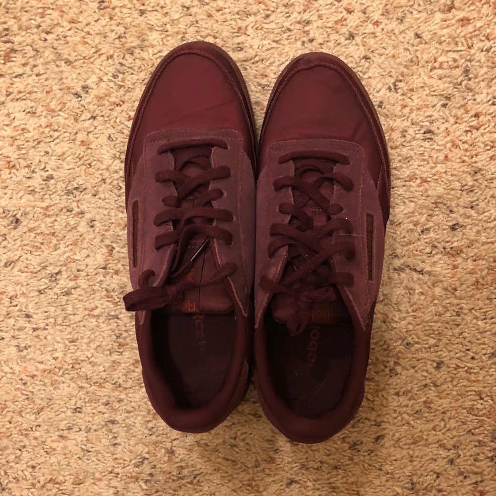Women’s Reebok’s